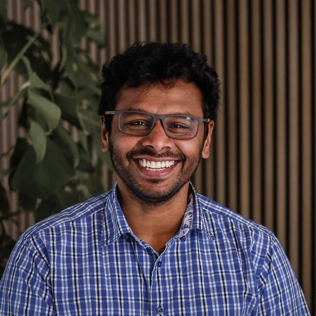 Rajeevan Sithamparanathan Diplom-Ingenieur (FH)<br>R. Sithamparanathan